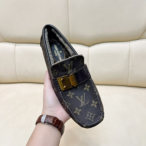 LV Shoes 2211PZ0013