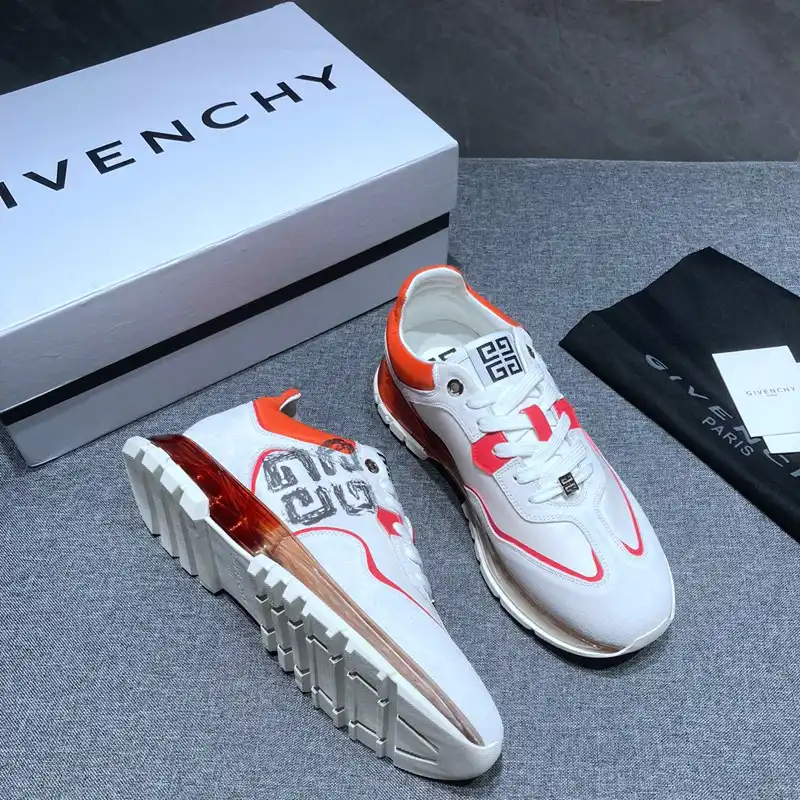 Givenchy Shoes 2211PZ0028