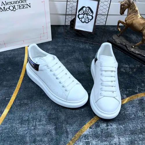 McQ Alexander McQueen Shoes 2211PZ0035