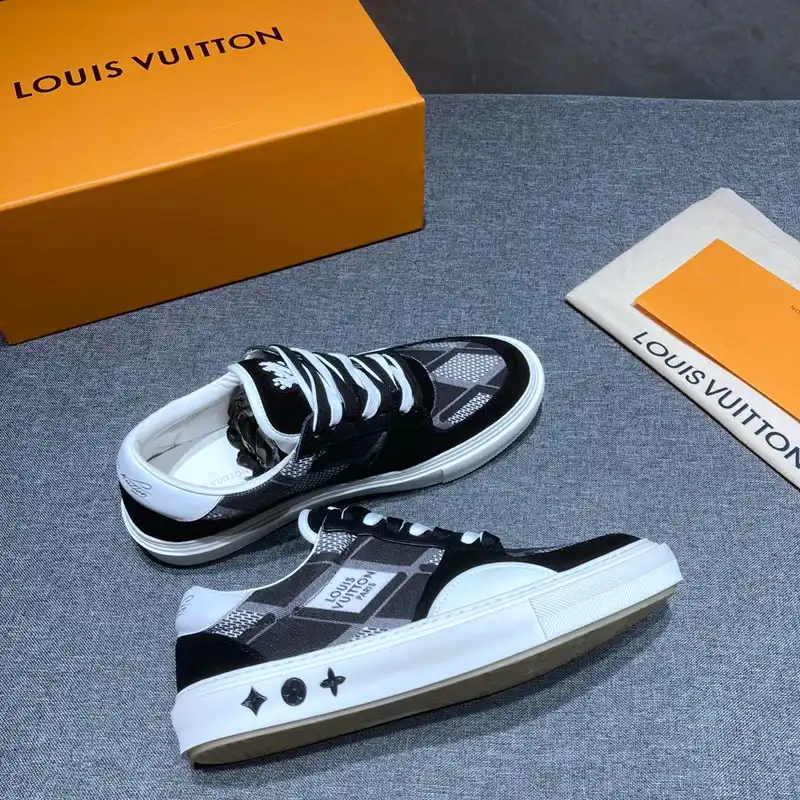 Fashionrepsfam ru LV Shoes 2211PZ0061