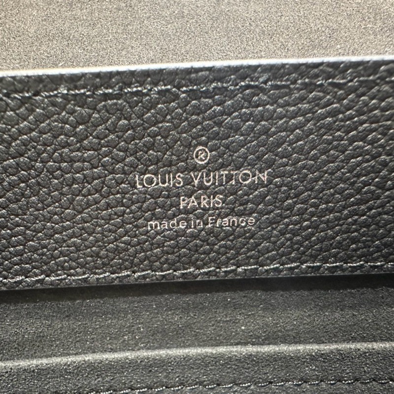 FASH LOUIS VUITTON Bag 2211YA0009