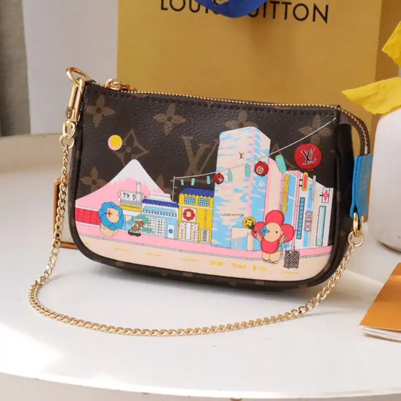 LV Bag 2211YA0012