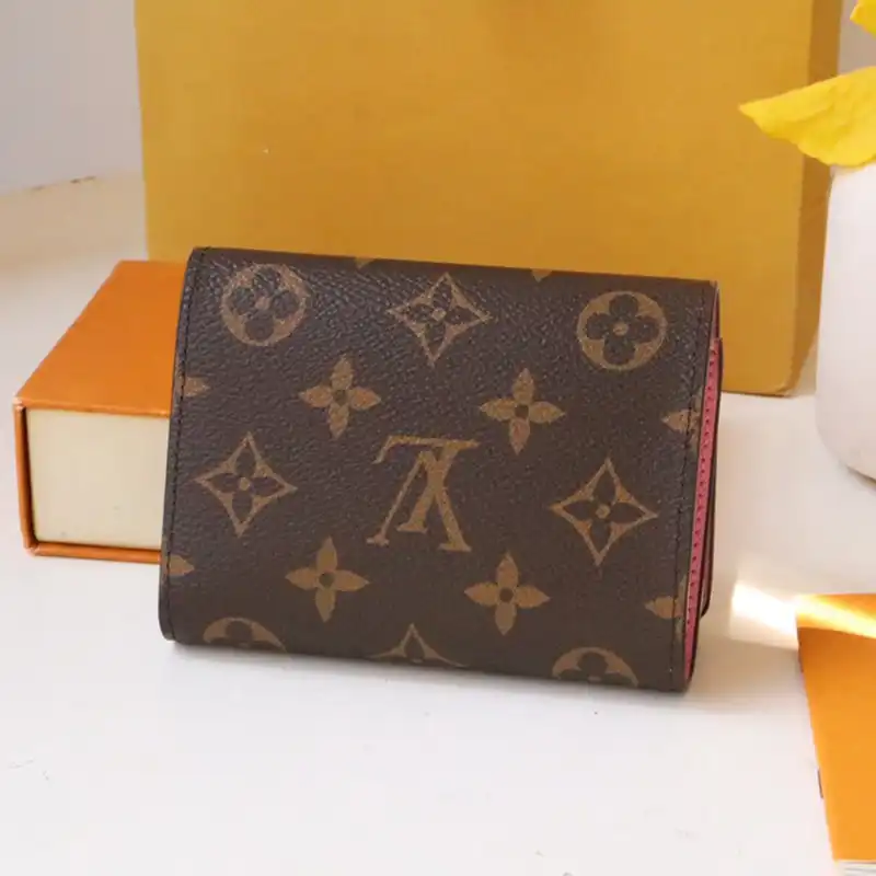 Fashionrepsfam ru LV Bag 2211YA0014