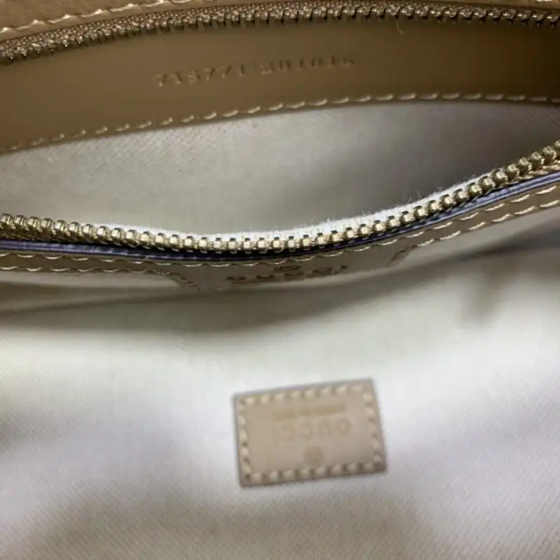 Gucci Bag 2211YA0019