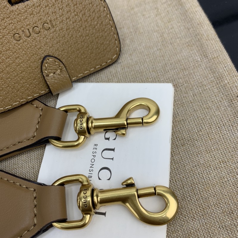 FASH Gucci Bag 2211YA0021