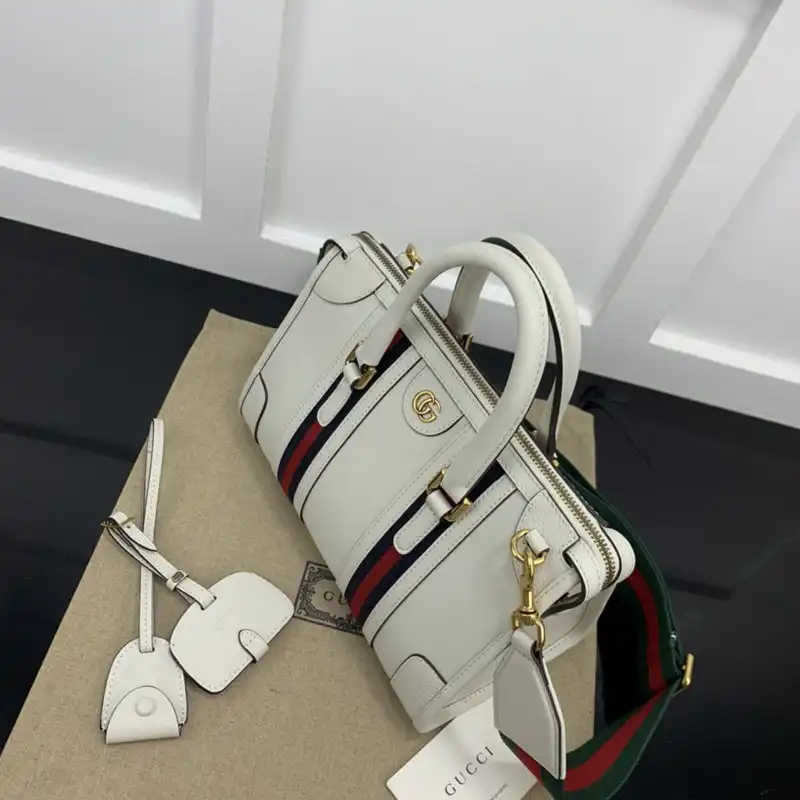 Affordable Gucci Bag 2211YA0025