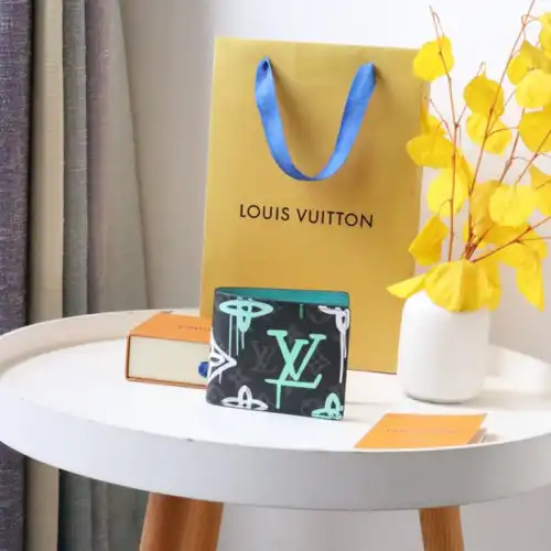 LV Bag 2212DJ0012