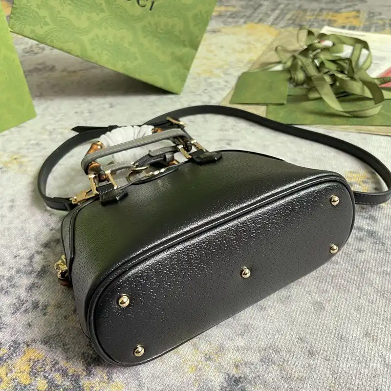 Gucci Bag 2212DJ0015