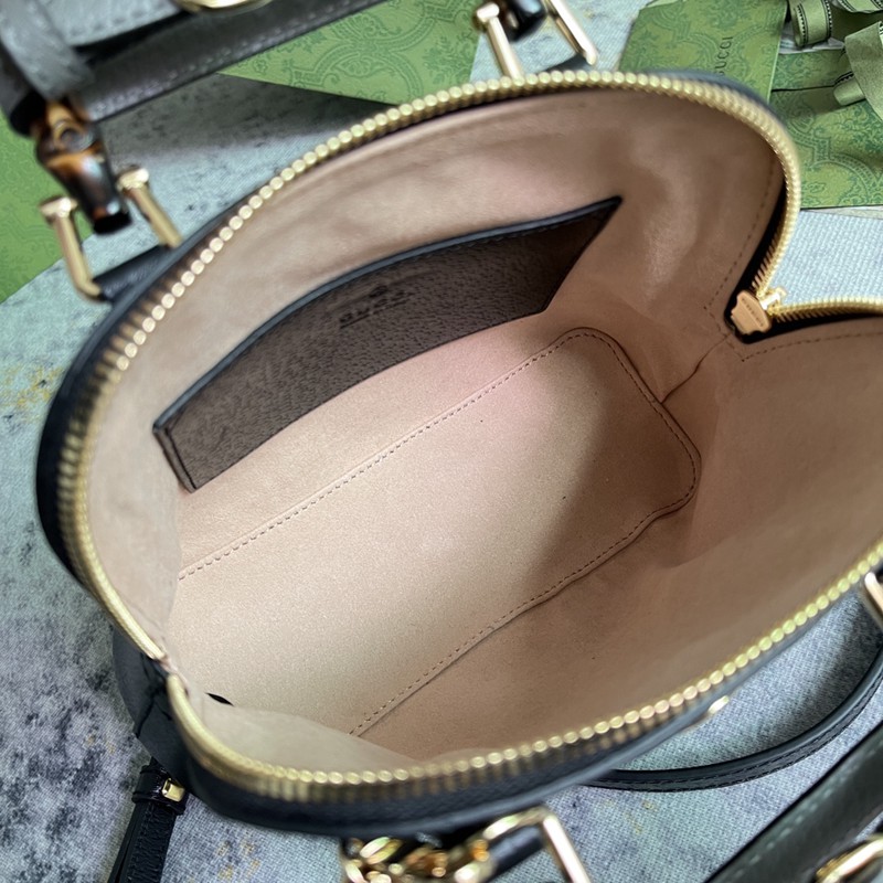 FASH Gucci Bag 2212DJ0015