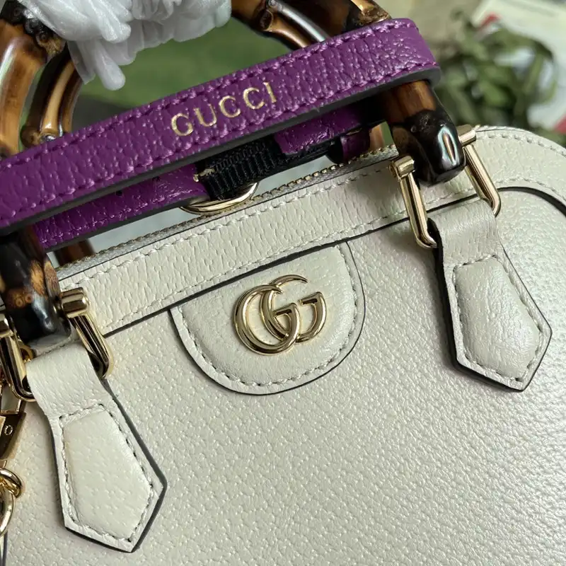 Gucci Bag 2212DJ0016