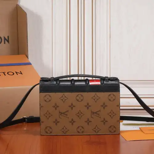 LV Bag 2212DJ0020