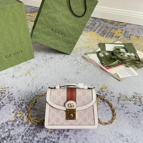 Gucci Bag 2212DJ0023