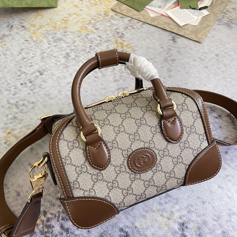 FASH Gucci Bag 2212DJ0042