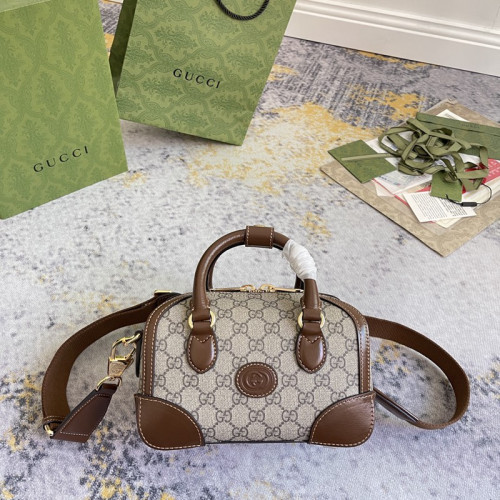 FASH Gucci Bag 2212DJ0042