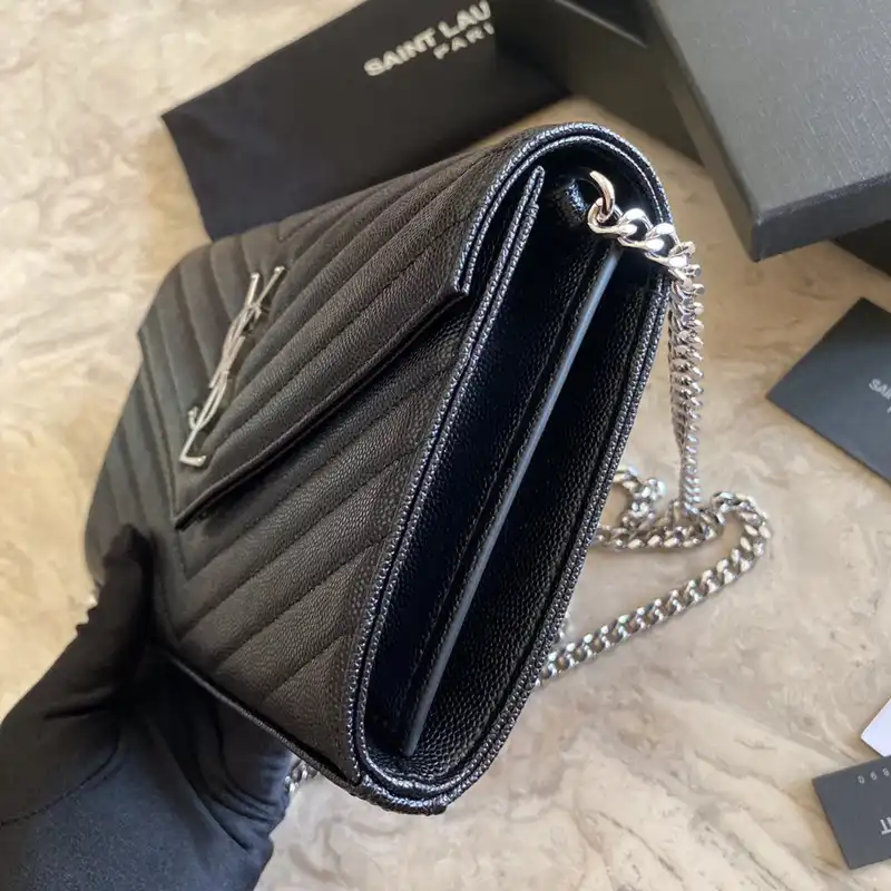 YSL Bag 2212HS0032