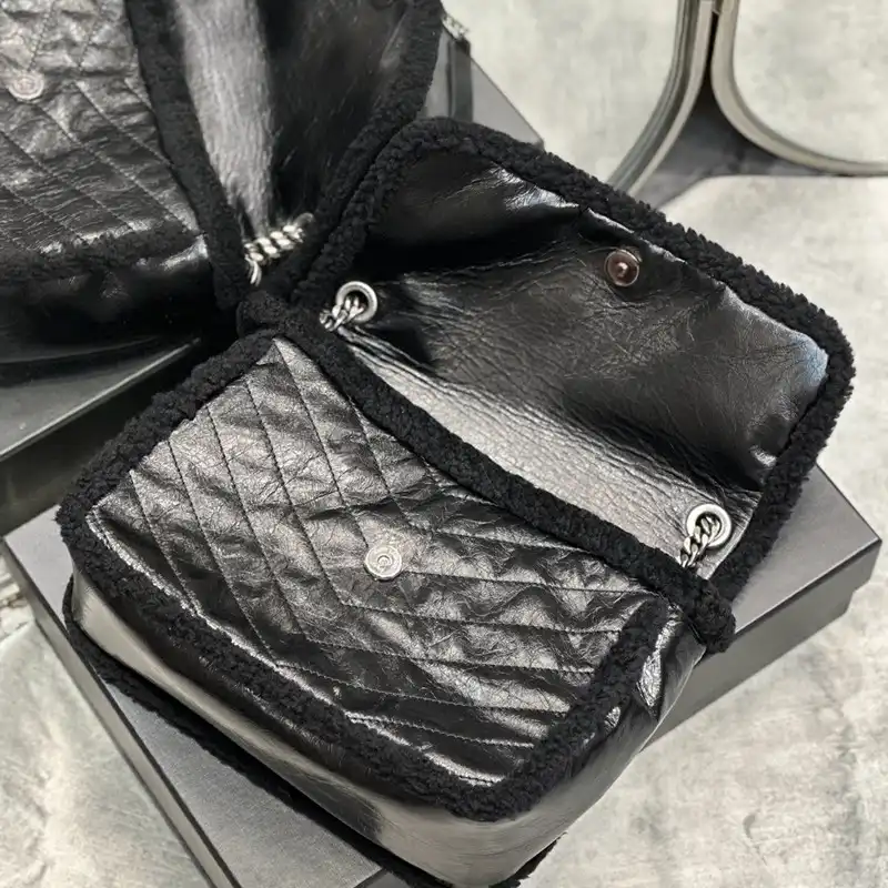 YSL Bag 2212HS0054