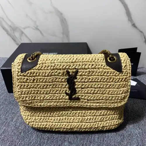 YSL Bag 2212HS0073