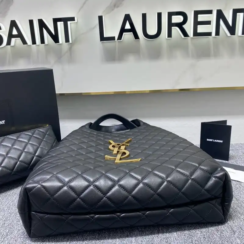 YSL Bag 2212HS0092