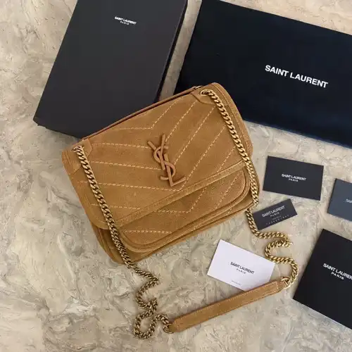 YSL Bag 2212HS0097