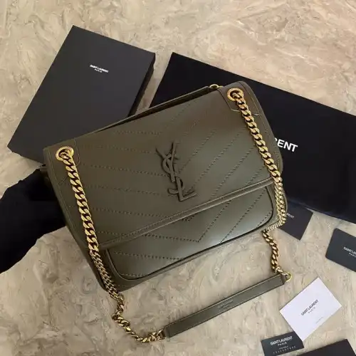 YSL Bag 2212HS0101