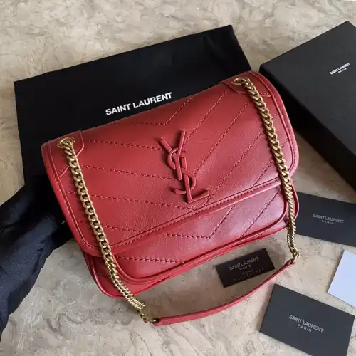 YSL Bag 2212HS0105