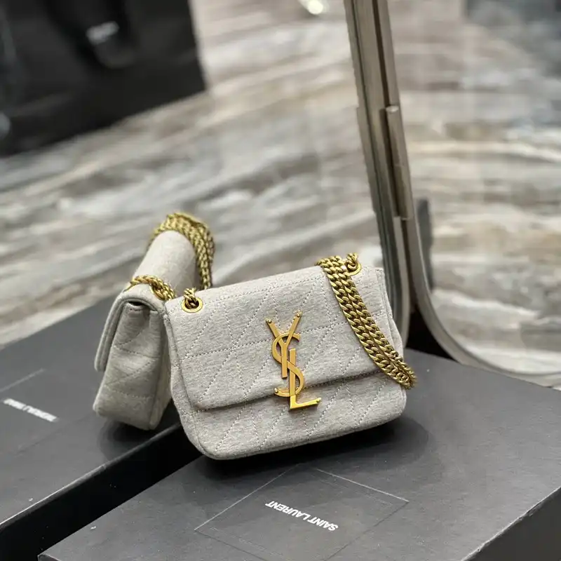 YSL Bag 2212HS0143