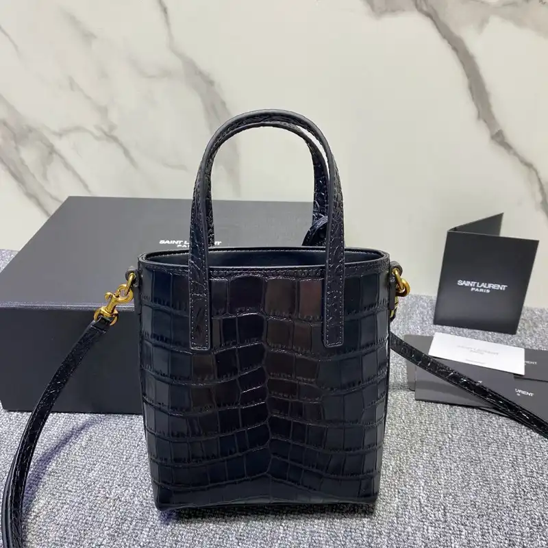 YSL Bag 2212HS0144