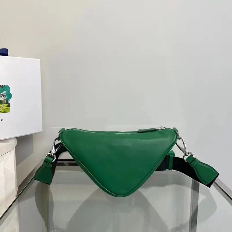 Prada Bag 2212HT0001