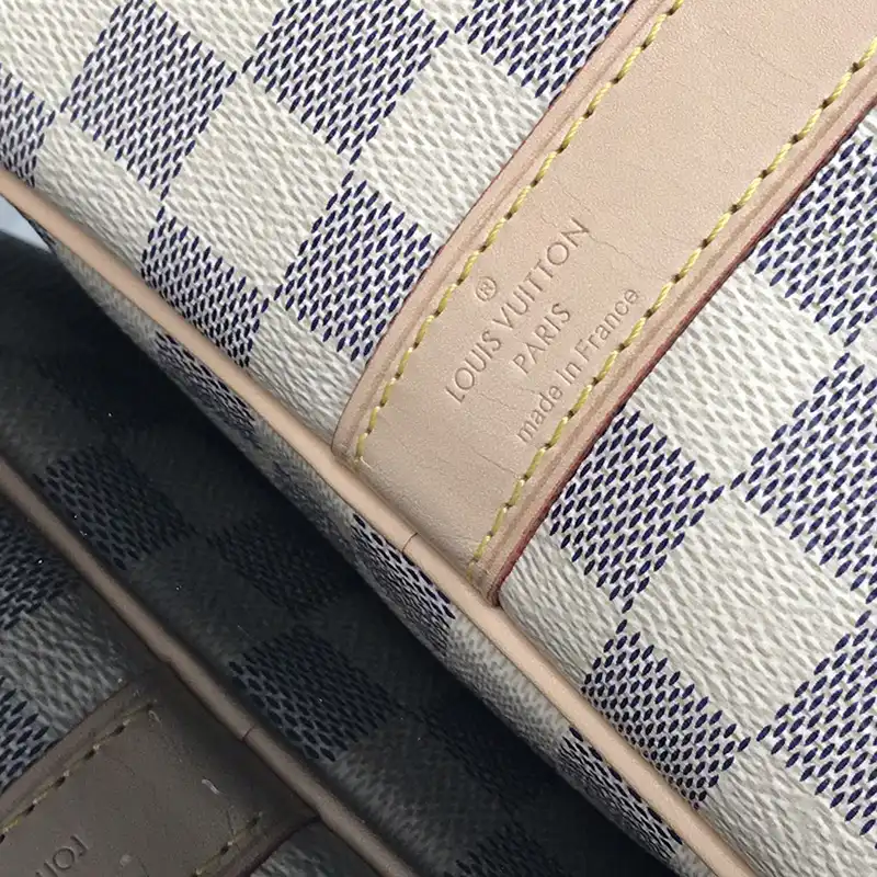 LV Bag 2212HT0003