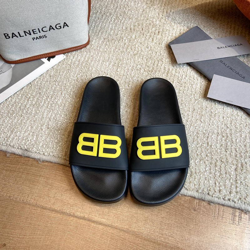 FASH Balenciaga Shoes 2212PZ0023