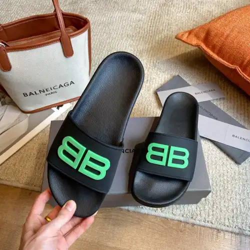 Balenciaga Shoes 2212PZ0025