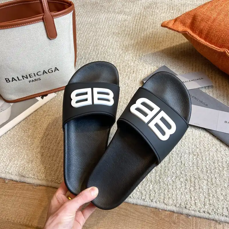 Balenciaga Shoes 2212PZ0027