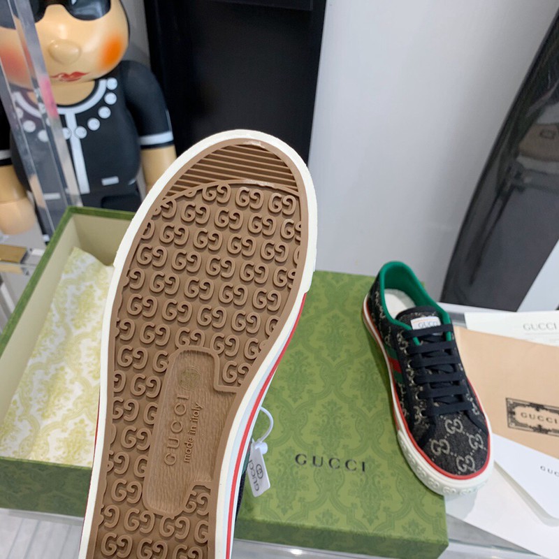 FASH Gucci Shoes 2212PZ0070