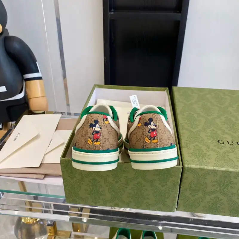 Gucci Shoes 2212PZ0074