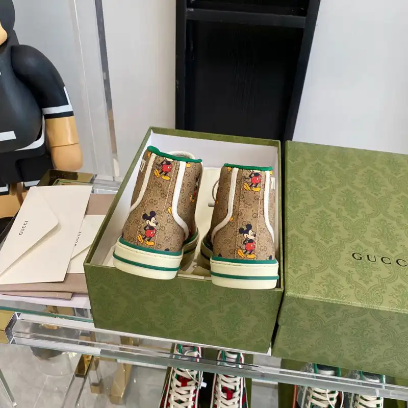 Fashionrepsfam ru Gucci Shoes 2212PZ0085