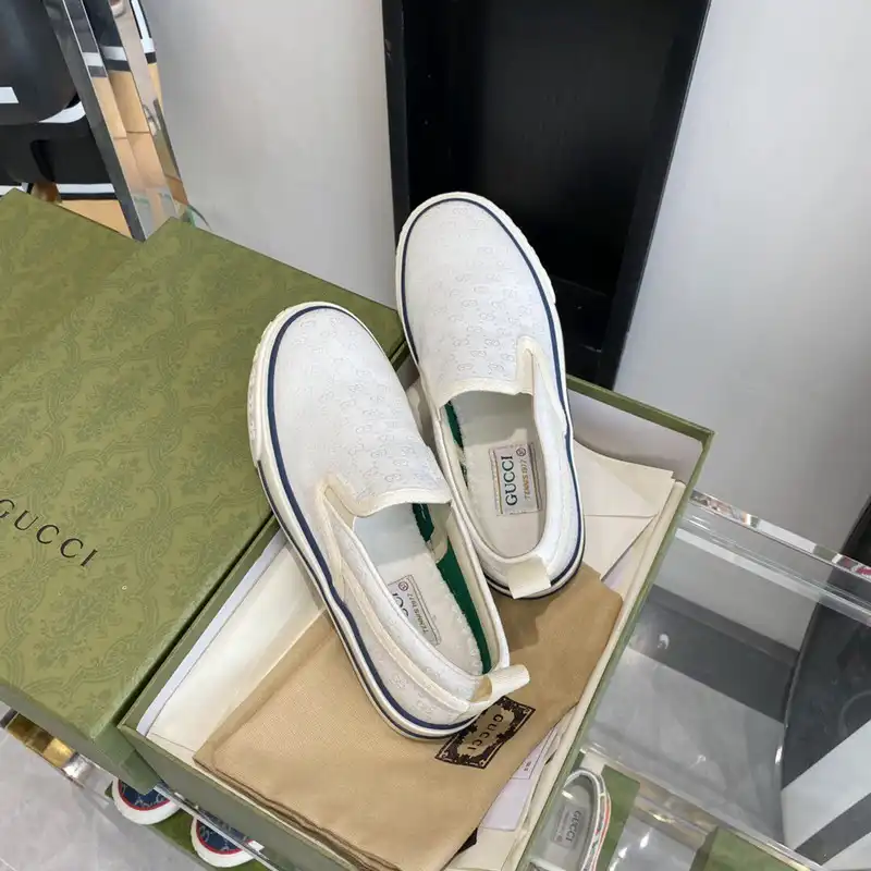 Cheap Gucci Shoes 2212PZ0090