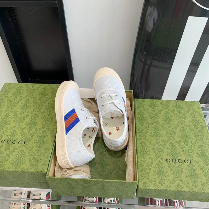 Cheap Gucci Shoes 2212PZ0105