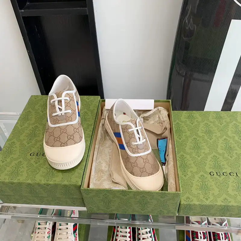 Cheap Gucci Shoes 2212PZ0106