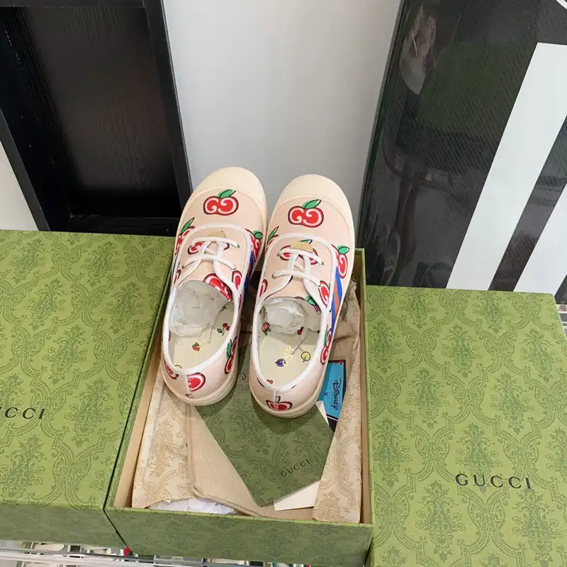 Brother Sam Yupoo Gucci Shoes 2212PZ0110