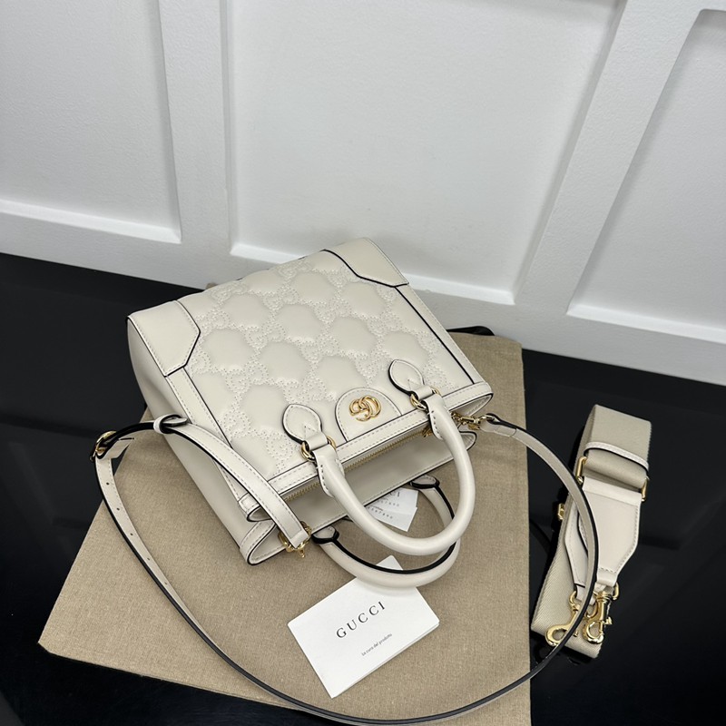 FASH Gucci Bag 2212YA0001