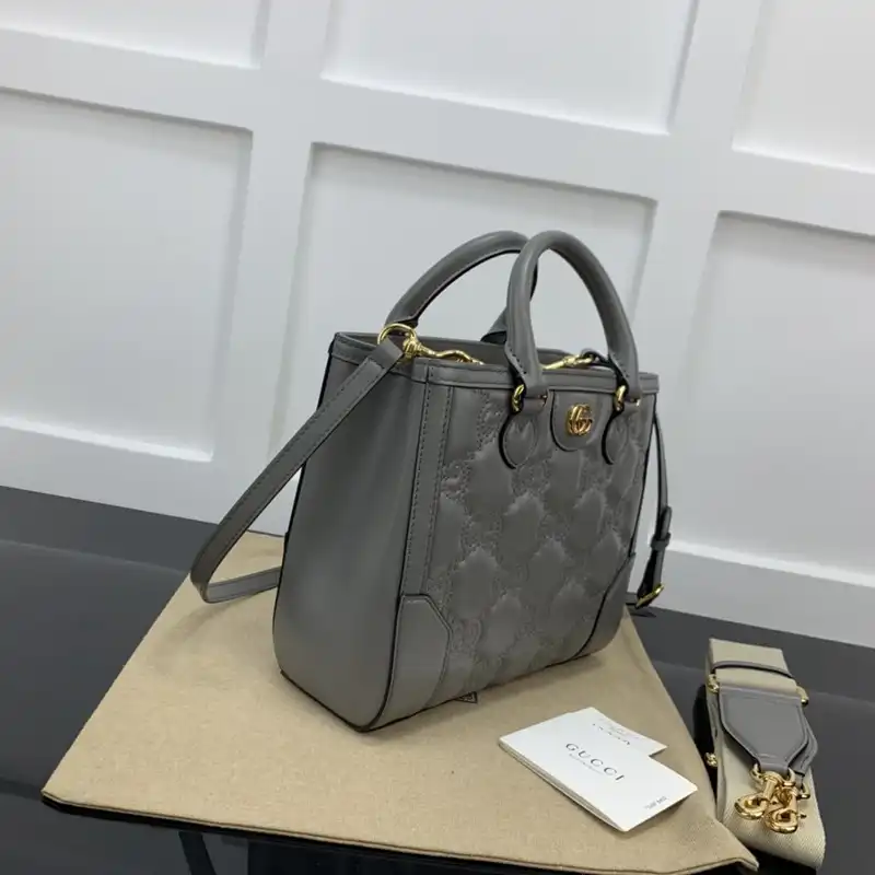 Cheap Gucci Bag 2212YA0003