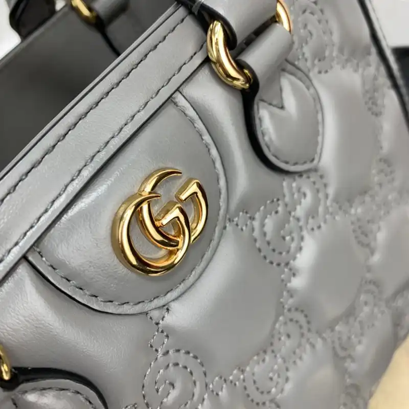 Gucci Bag 2212YA0003