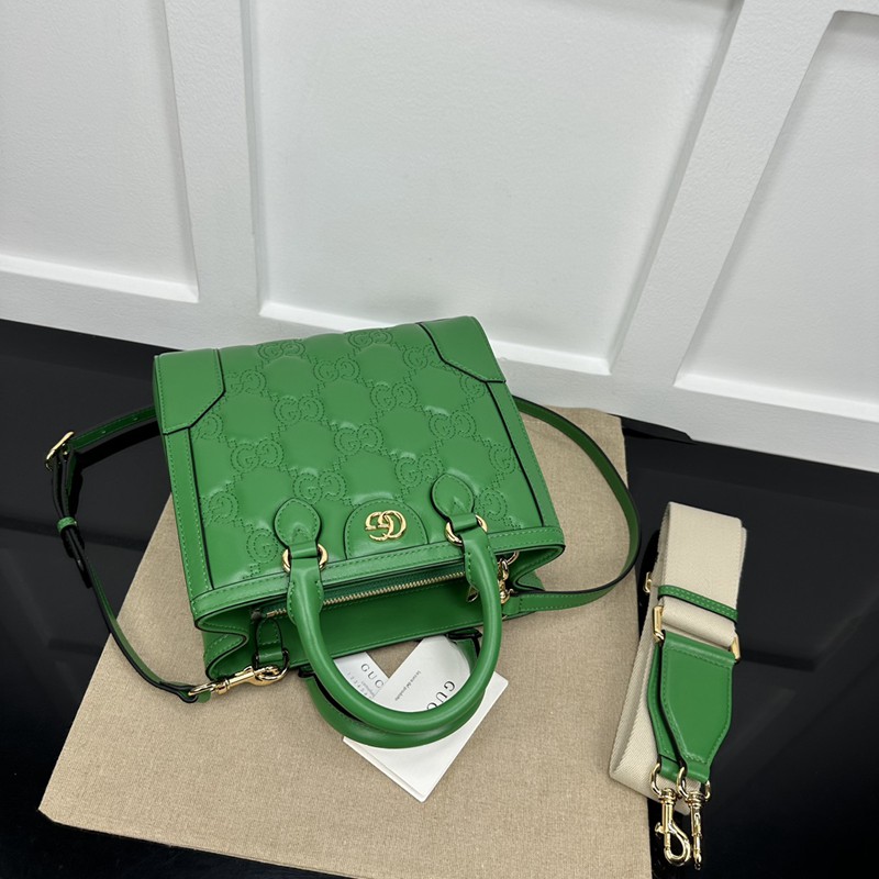 FASH Gucci Bag 2212YA0004