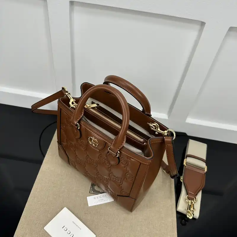 Gucci Bag 2212YA0005