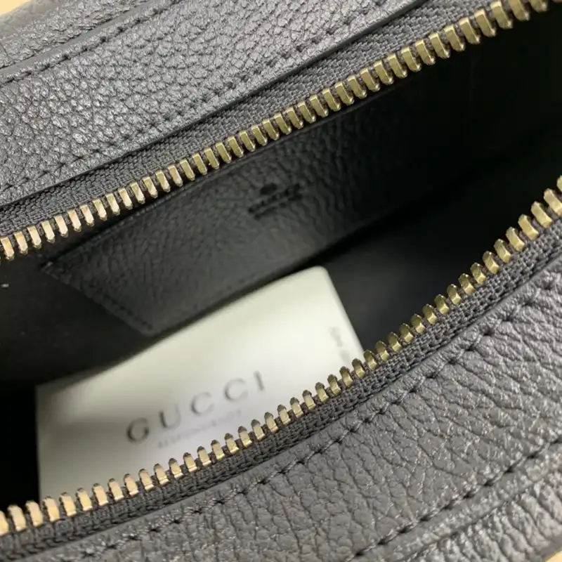 Cheap Gucci Bag 2212YA0006