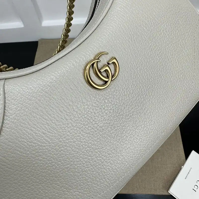 Gucci Bag 2212YA0009