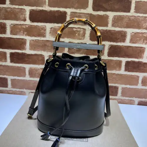 Fashionrep Gucci Bag 2212YA0012