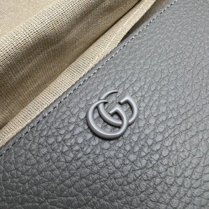 Gucci Bag 2212YA0016