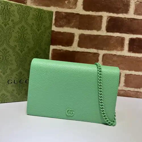 REP Gucci Bag 2212YA0019