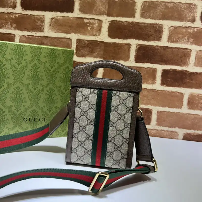 Gucci Bag 2212YA0024